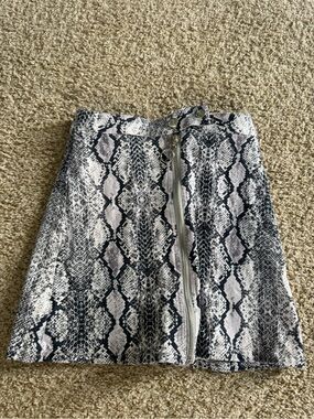 Altar'd State Black & White Snake-Print Pencil Skirt